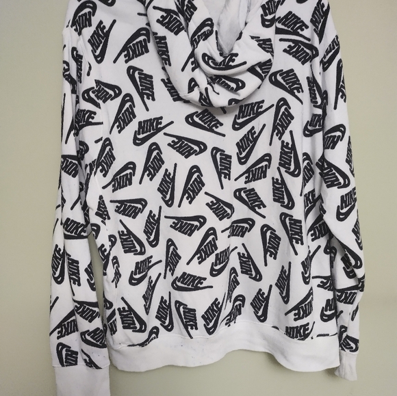 Nike Sportswear All Over Print Pullover Hoodie Sweatshirt Size - Picture 2 of 8